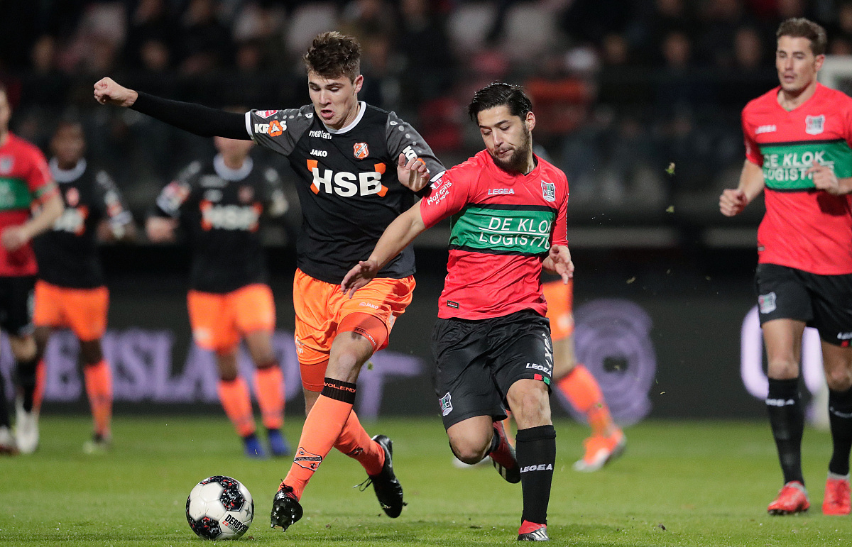 用行动传递 用行动传递